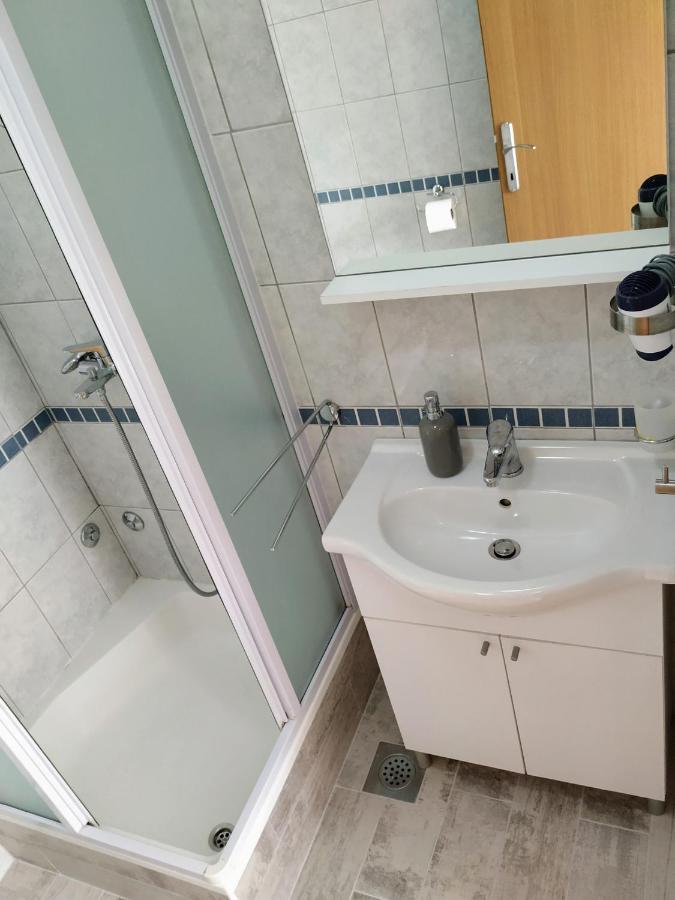 Apartment Mativa Макарска Экстерьер фото